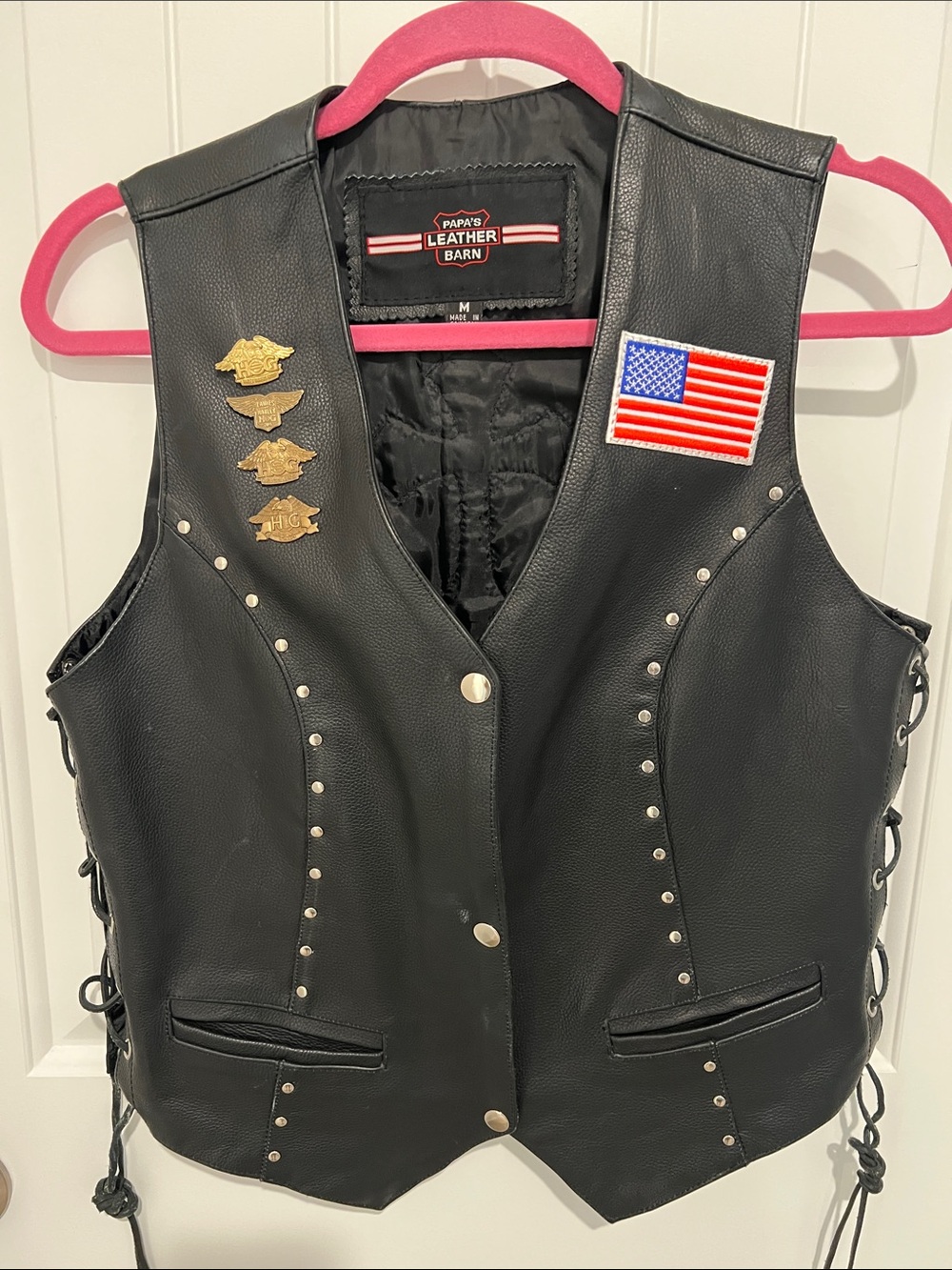 Papa’s Leather Barn Motorcycle Vest with American Flag Patch W/Med